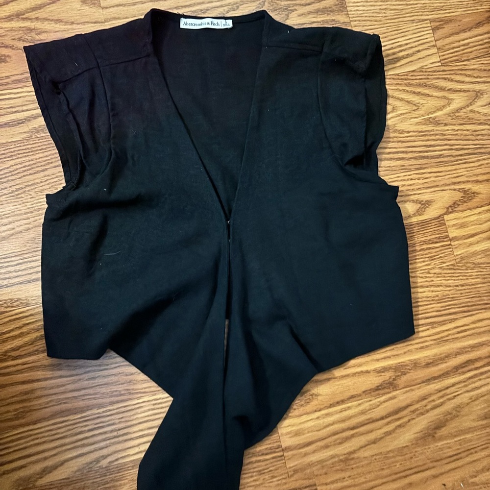 Abercrombie & Fitch linen top